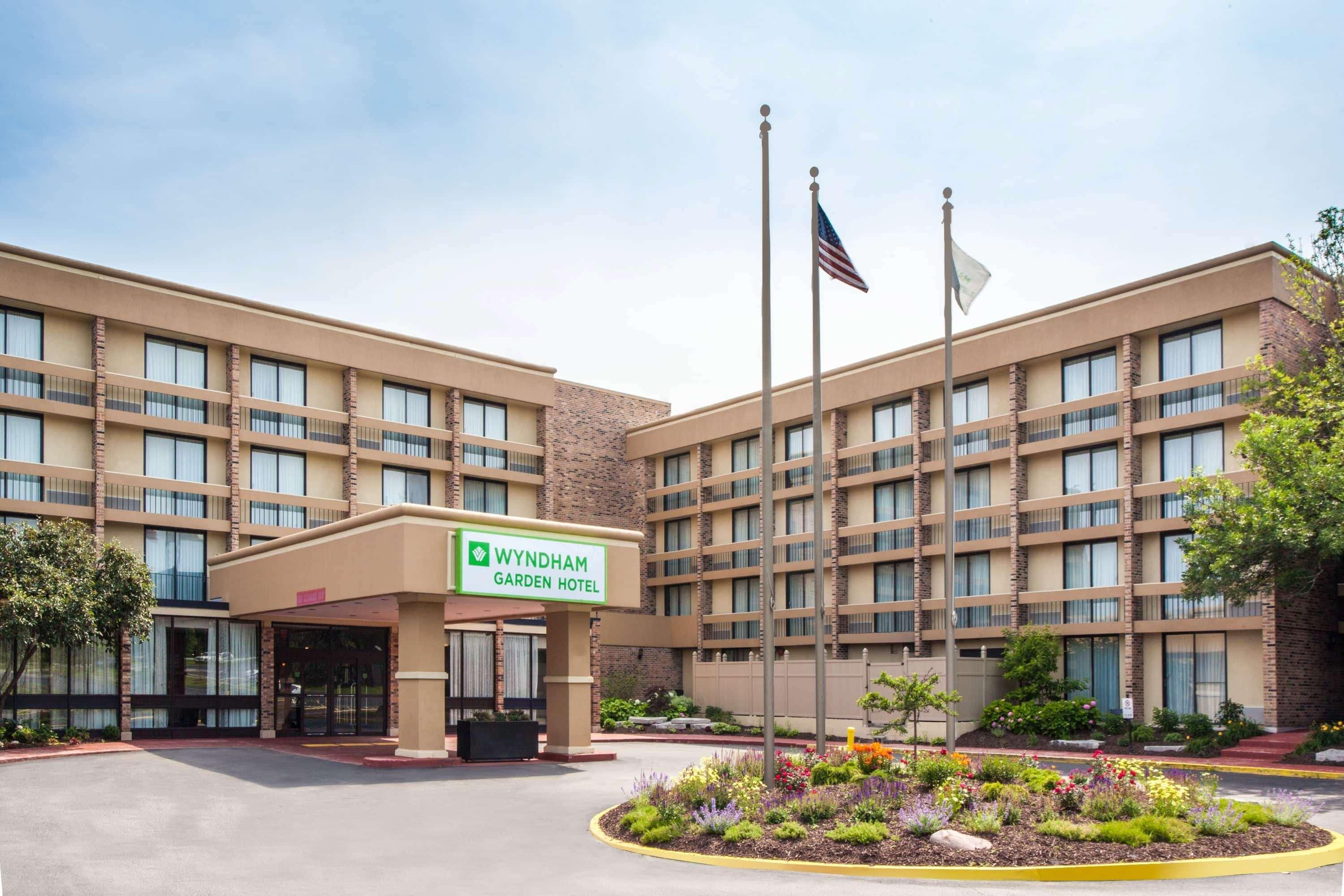 Wyndham Garden Schaumburg Chicago Northwest Hotel Exterior foto